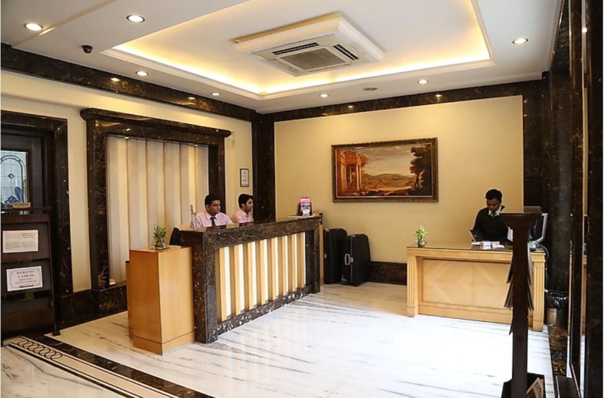 Hotel Florence Inn, Karol Bagh, New Delhi, 2 Min From Metro Exteriör bild